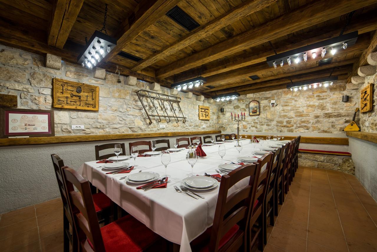 Hotel Stanica Ravno Екстериор снимка